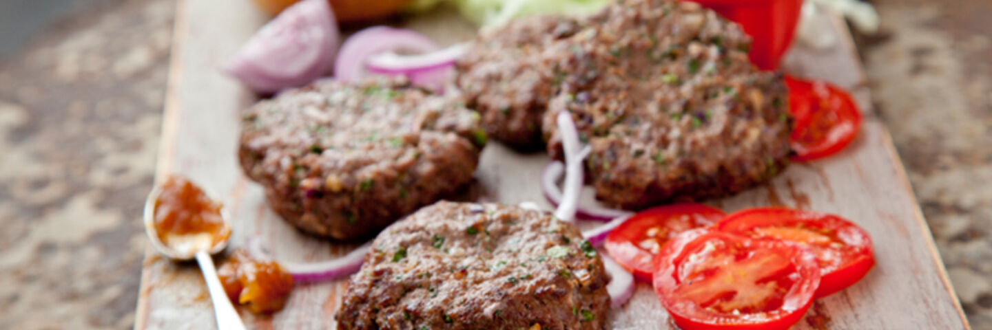Homemade lamb burgers recipe
