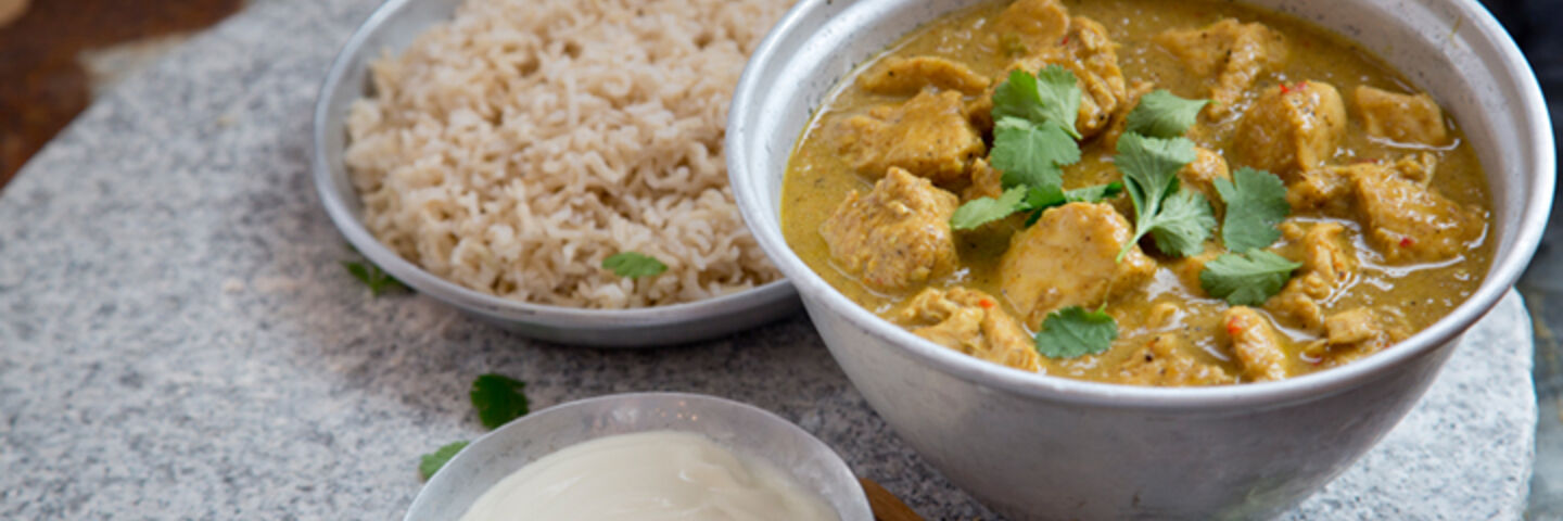 Chicken korma coconut cream recipe