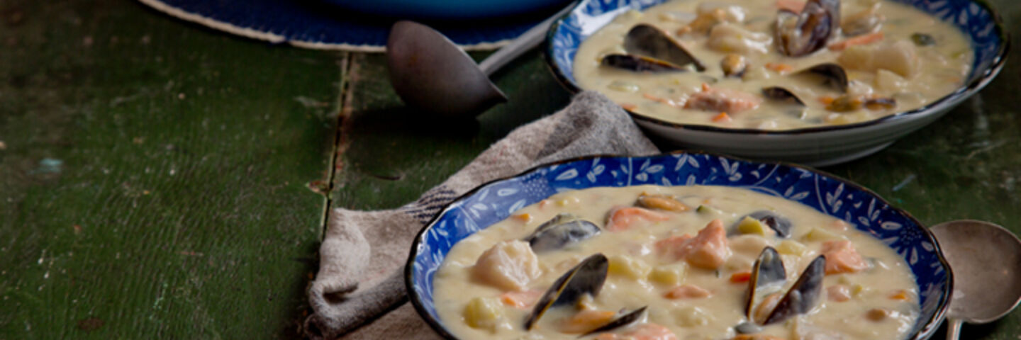 Chunky seafood chowder recipe