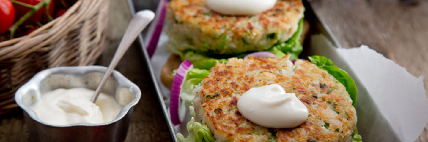 Cod burgers yogurt mayo recipe
