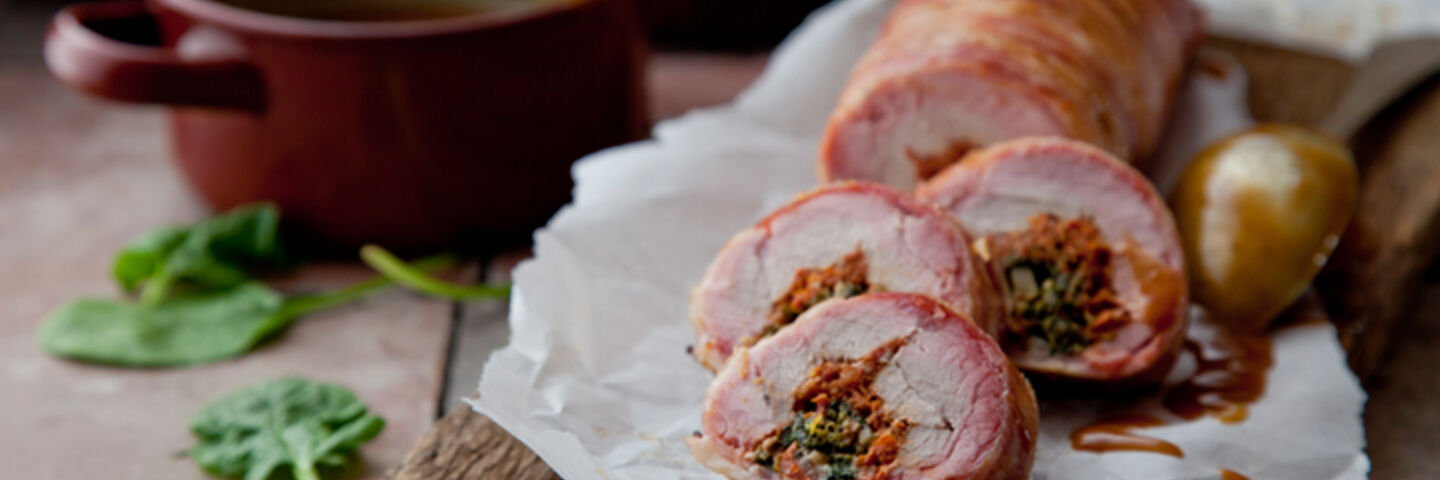 Tomato stuffed pork fillets recipe