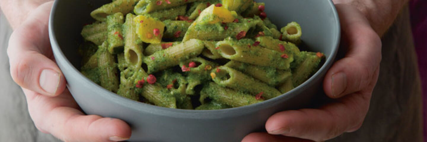 Coriander Pesto Penne with Oranges
