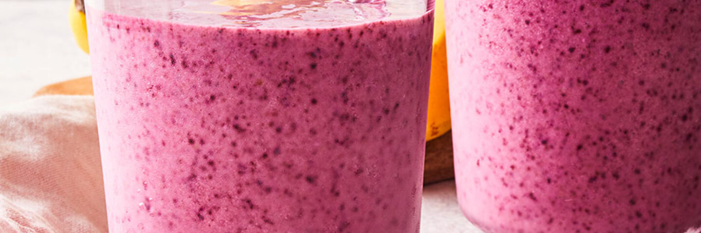 Banana  26 Kefir Smoothie 900 x 600