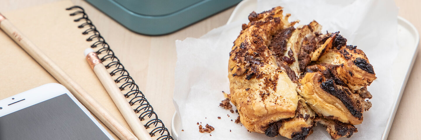SuperValu Vegan Chocolate Peanut Butter Twists