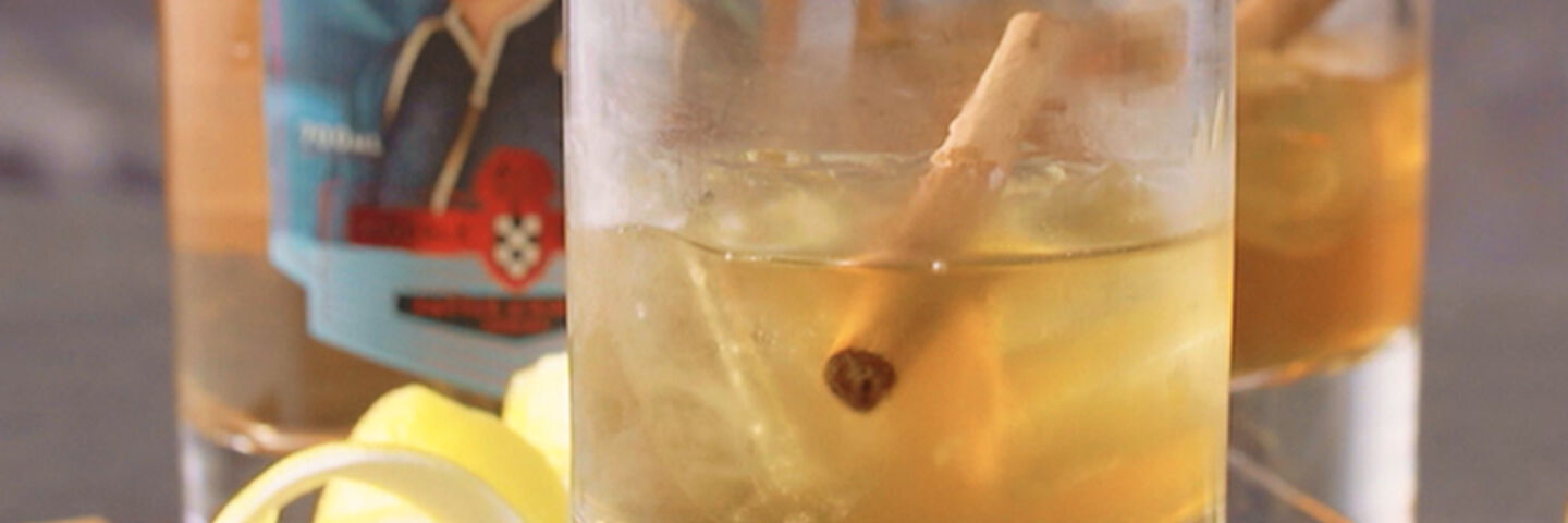 Whiskey sour cocktail