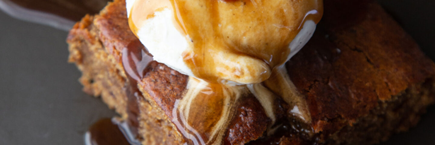 Vegan sticky toffee pudding recipe