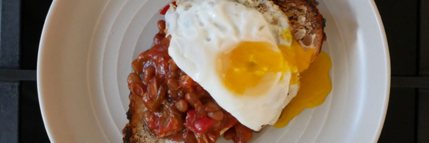 Baked beans with egg recipe