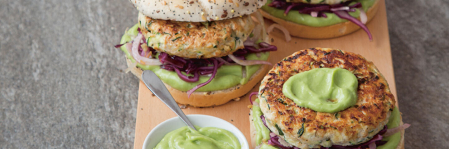 Courgette chicken fennel burgers