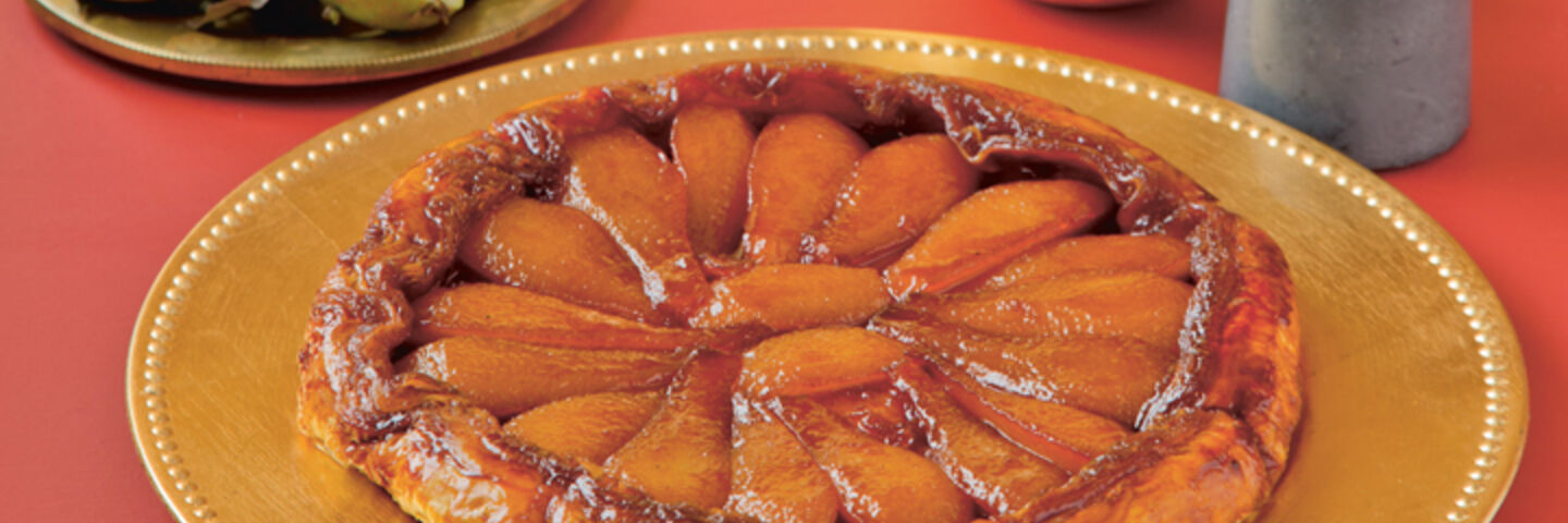 Pear tarte tatin