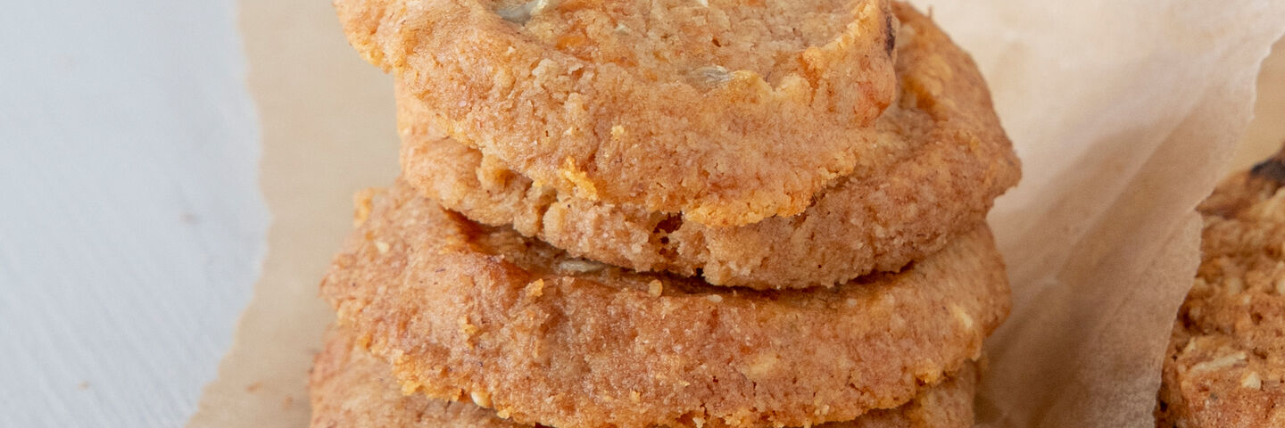 SuperValu Clare Anne O'Keefe Cheesy Seedy Crackers