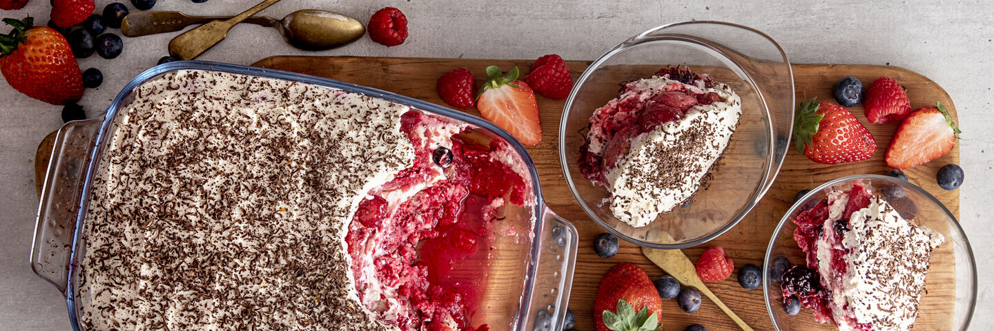 SuperValu Erica Ryan Mixed Berry Tiramisu