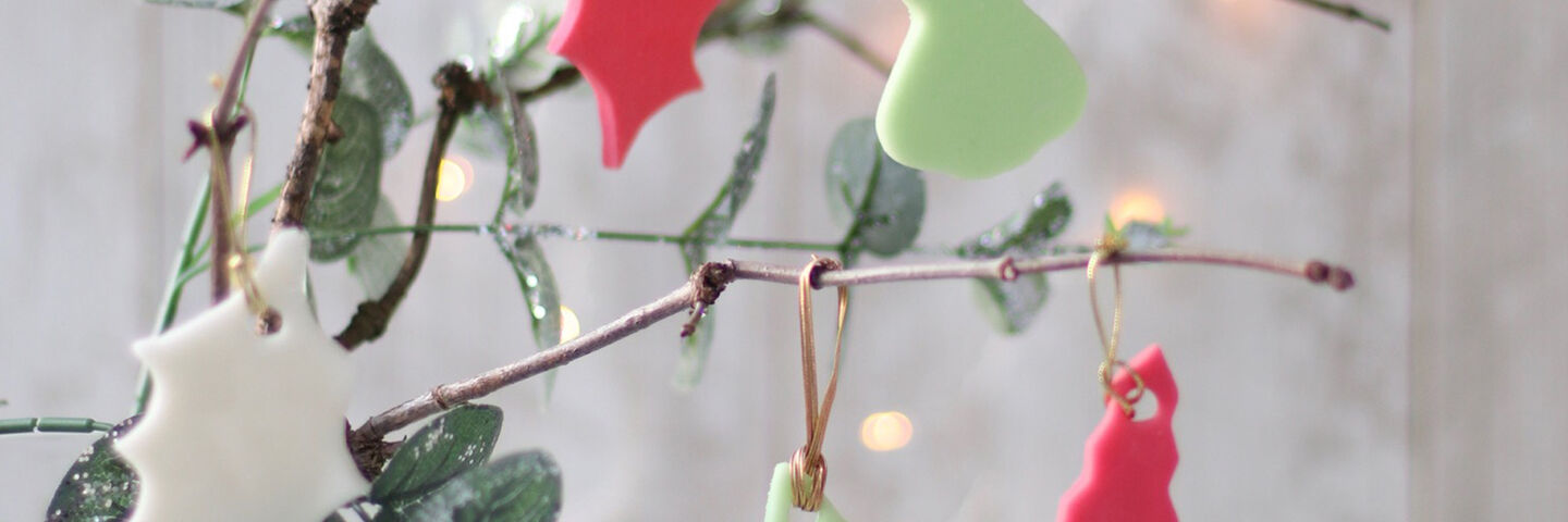 SuperValu Sharon Tree Decorations