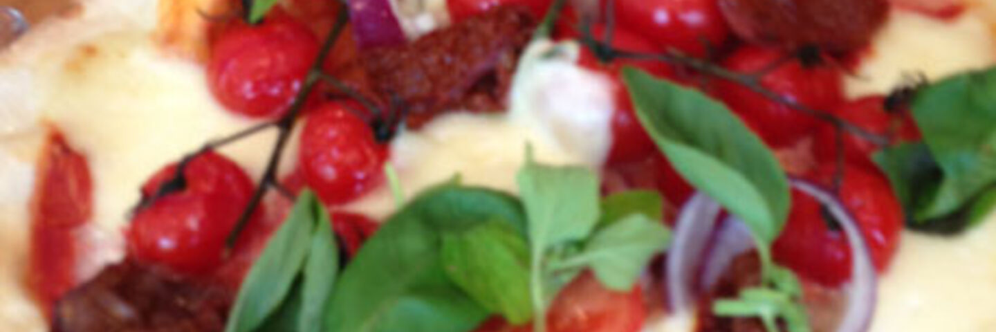 Goat’s Cheese & Pesto Pizza