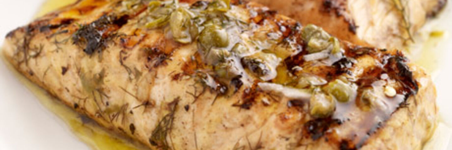 Barbecued Salmon with Lemon Herb Marinade