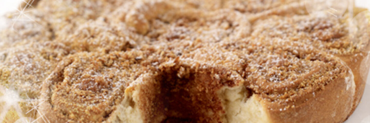 Cinnamon Bun Cake