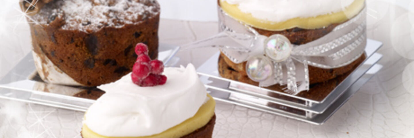 Individual Christmas Cakes