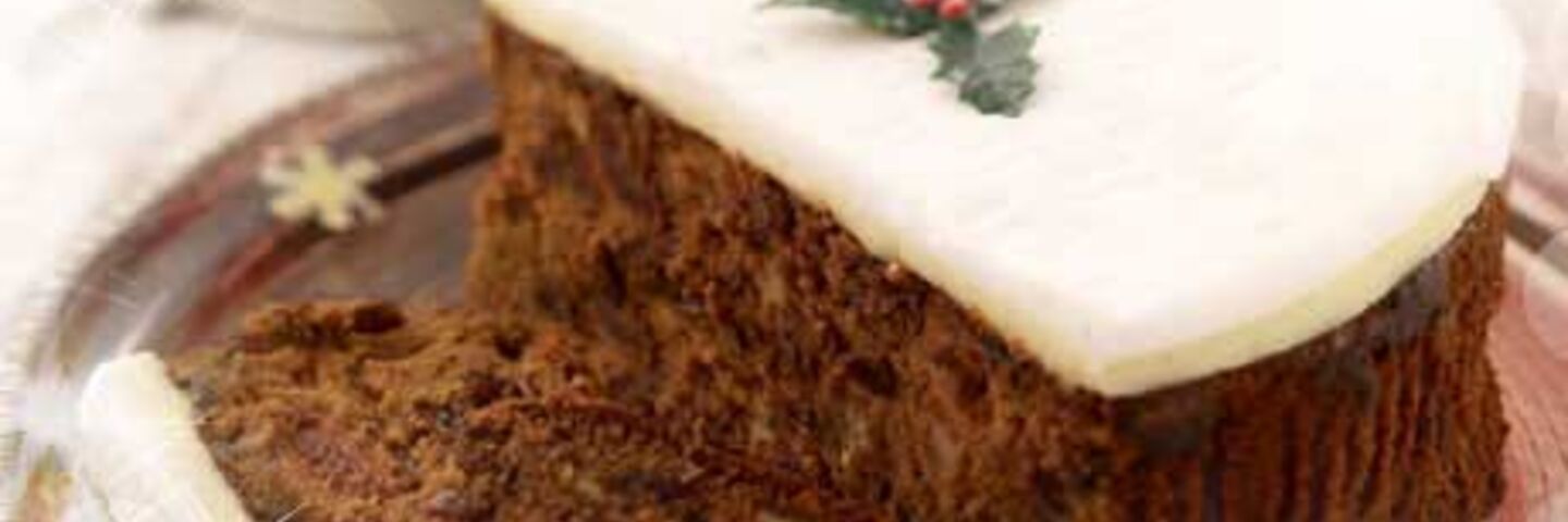 Last Minute Christmas Cake