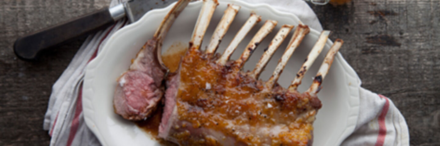 Roasted Rack of Lamb with Poitín Marmalade Crust