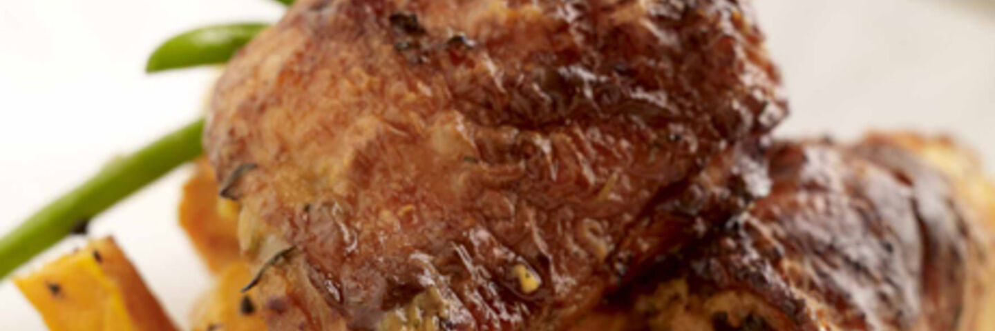 Baked Chicken Thighs with Curried Yogurt Marinade, Roasted Sweet Potatoes and Buttered Green Beans