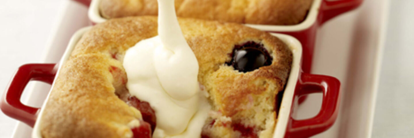 Summer Berries Light Sponge Cake