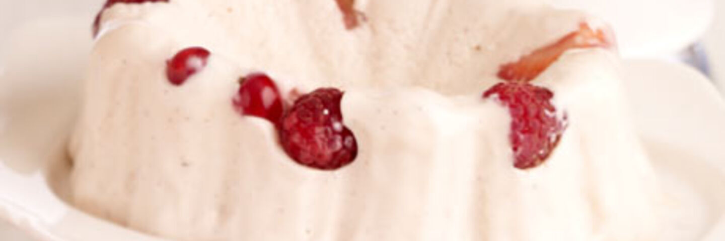 Strawberries Blancmange