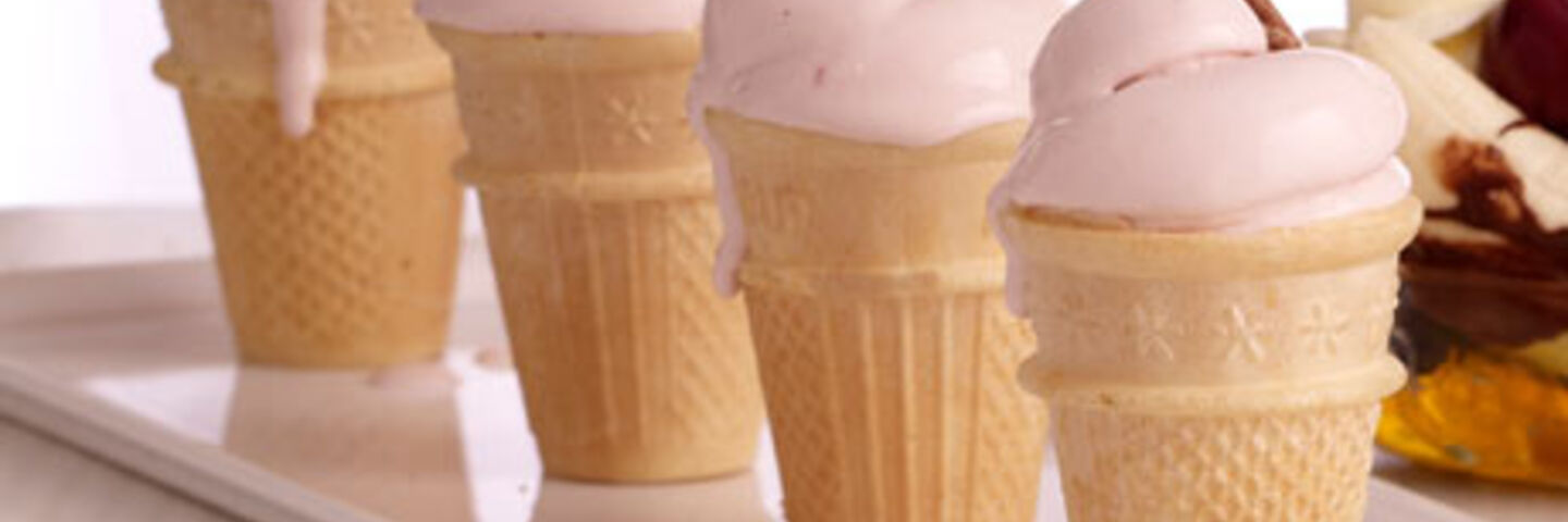 Strawberry Yoghurt Ice-cream