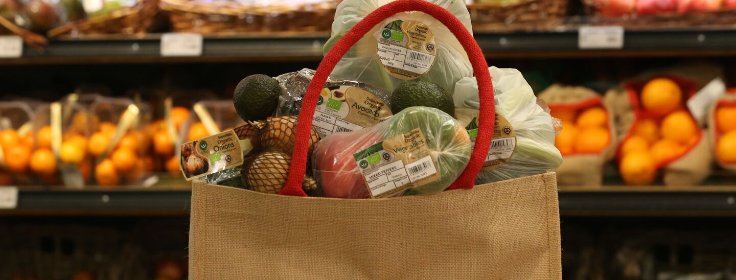 SuperValu Launches New Compostable Packaging on Organic Produce
