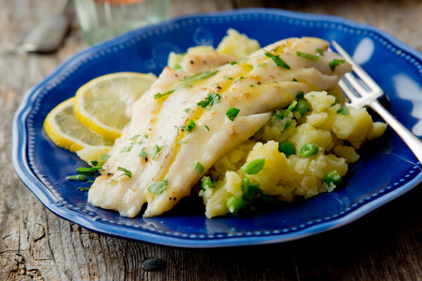 Pan fried haddock crushed potatoes peas recipe