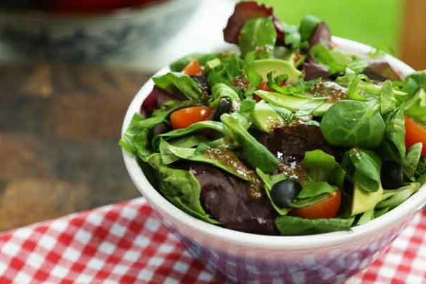 Tomato and avocado salad recipe