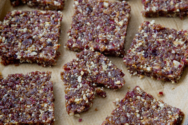 Spiced fruit and nut bars recipe