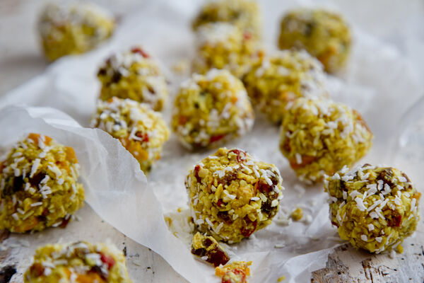 Turmeric protein balls recipe