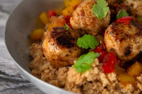 Turkey Meatballs with Peppers and Couscous 01