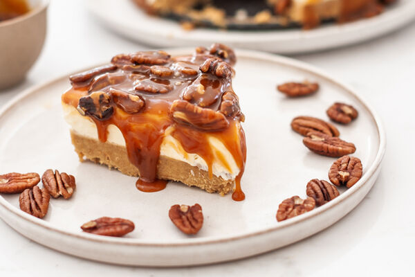 SaltedCaramelPecanCheesecake