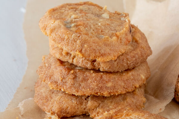 SuperValu Clare Anne O'Keefe Cheesy Seedy Crackers