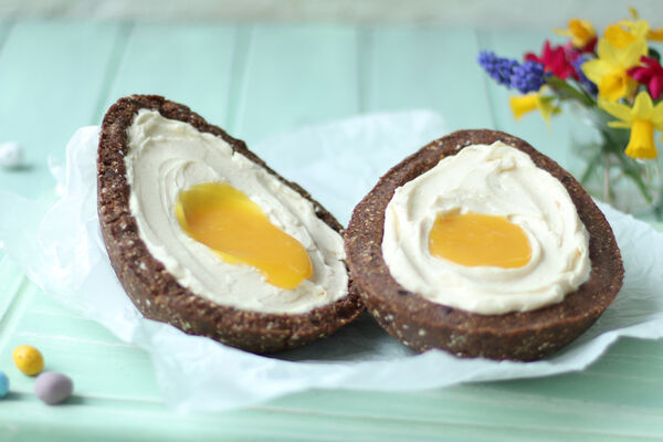 SuperValu Easter Recipes Sharon Hearne-Smith Gaint Cream Egg