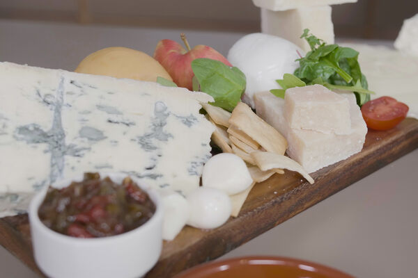 SuperValu Cheese board