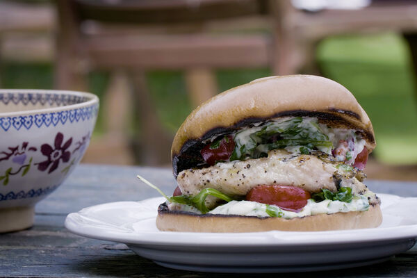 SuperValu Love Meat Chicken Burger
