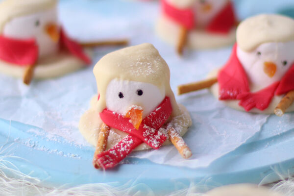 SuperValu MeltingWhiteChocolateSnowmen Recipe