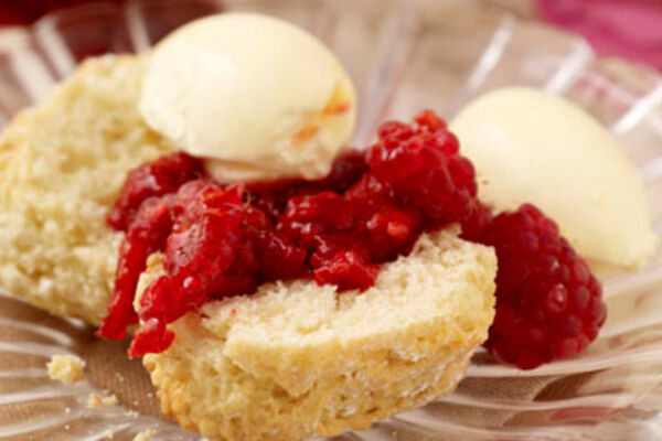 Homemade Scones & Raspberry Compote