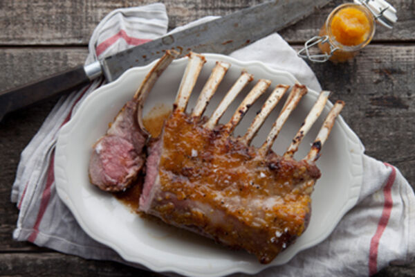 Roasted Rack of Lamb with Poitín Marmalade Crust