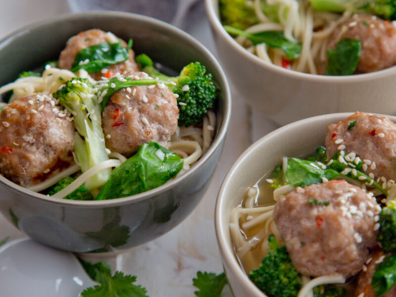 Sesame pork meatballs recipe