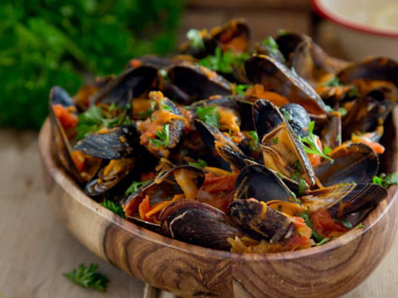 Spicy mussels hot pot recipe