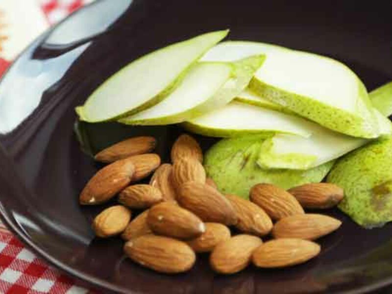 Pear and Almonds Recipe