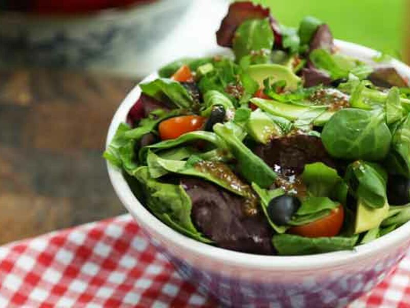 Tomato and avocado salad recipe
