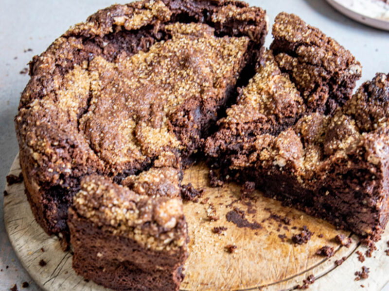 Chocolate meringue mousse cake recipe