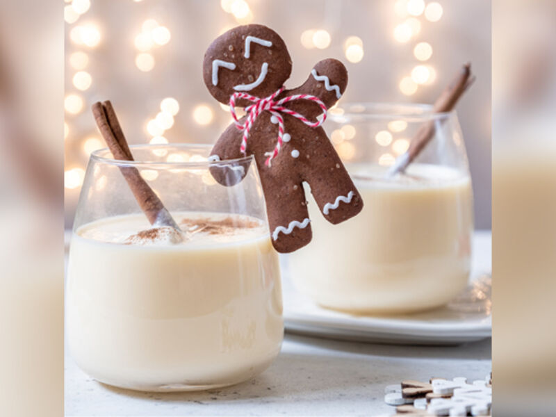 Eggnog cocktail