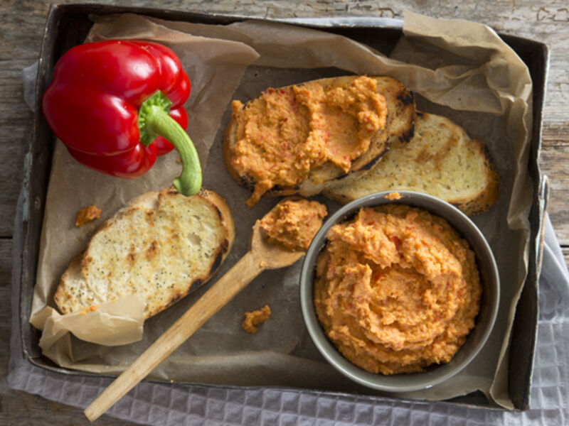 Red pepper hummus recipe