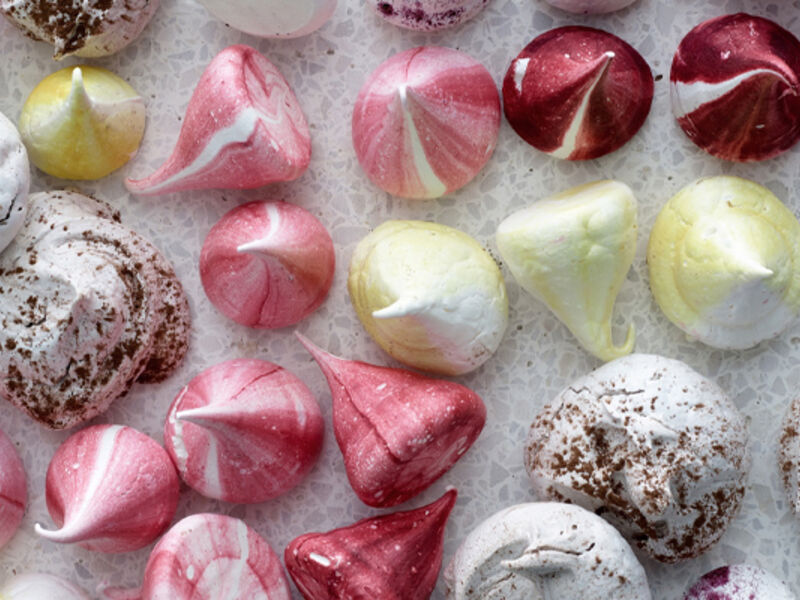 Summer meringues recipe