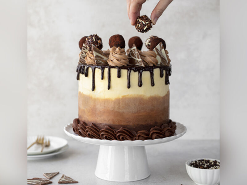 Chocolate showstopper cake recipe