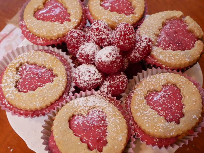 Jammy dodger cupcakes recipe